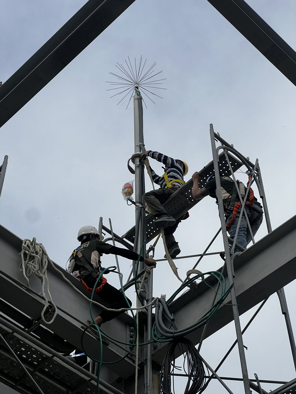 台南新市統一物流避雷針工程